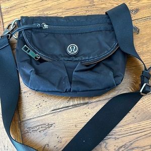 lululemon black festival bag dance your asana off